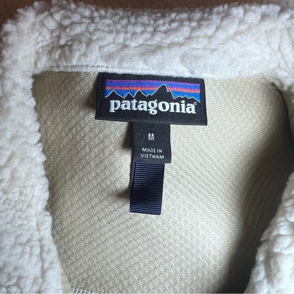 Women’s Patagonia Red and Off White Fleece Vest - Picture 13 of 13